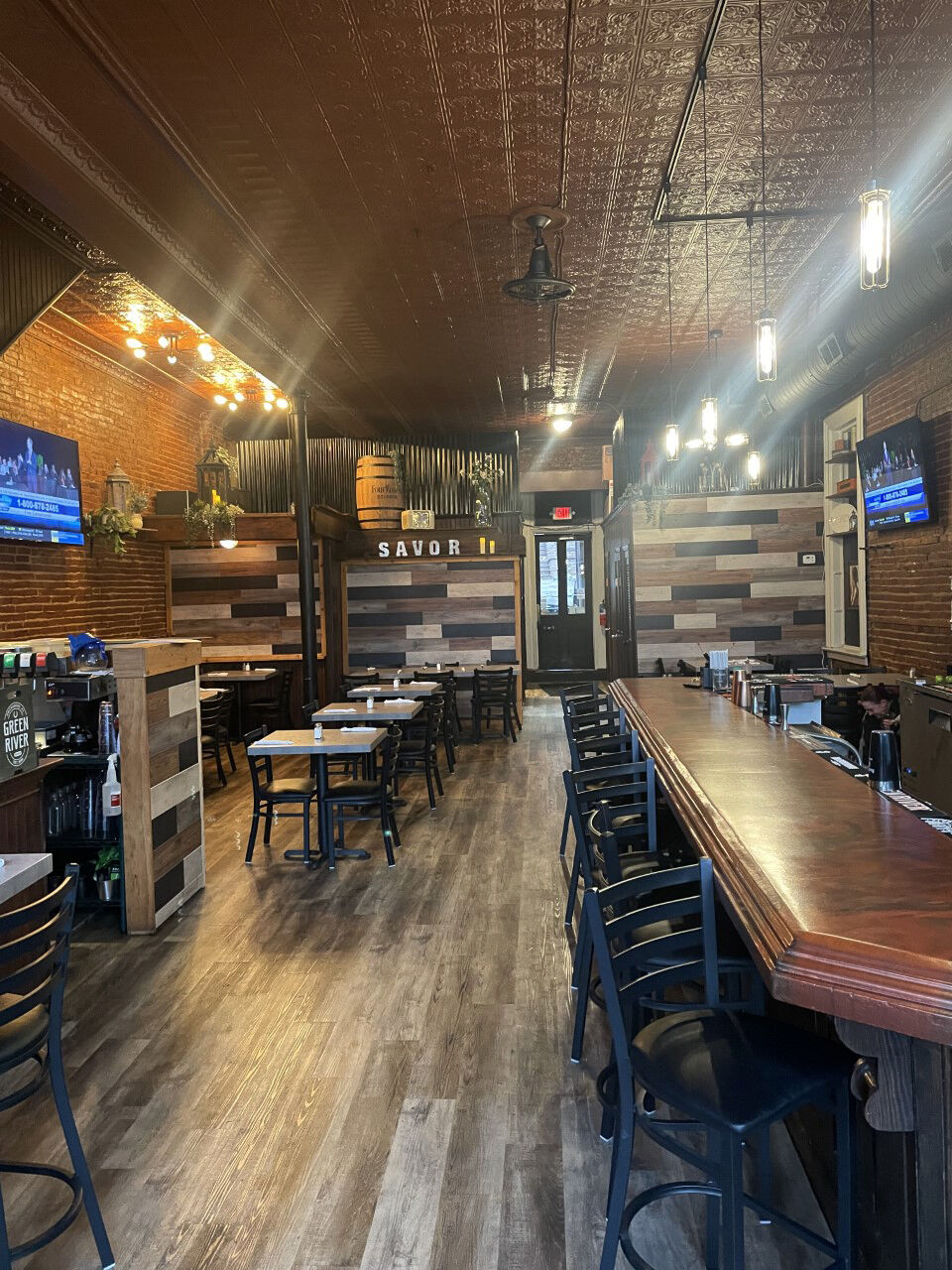 Savor interior seating